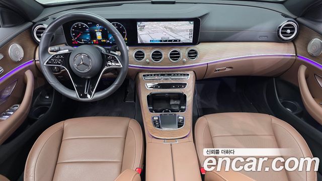Mercedes-Benz E-Class — interior