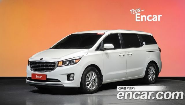 Kia Carnival — exterior