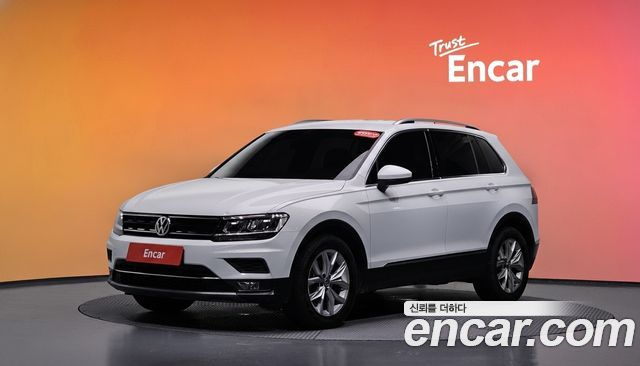Volkswagen Tiguan — exterior