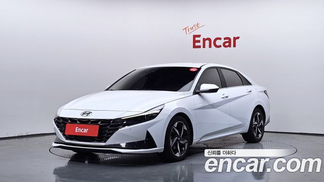 Hyundai Avante — exterior