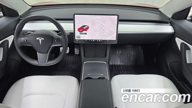 Tesla Model 3 — interior