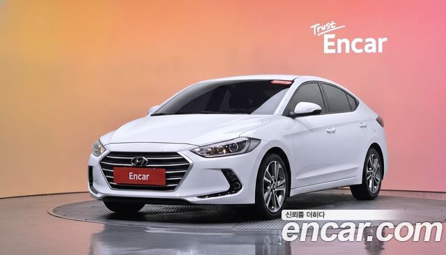 Hyundai Avante — exterior