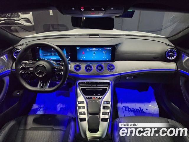 Mercedes-Benz AMG GT — interior