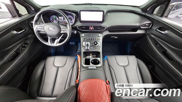 Hyundai Santa Fe — interior