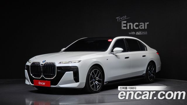 BMW i7 — exterior