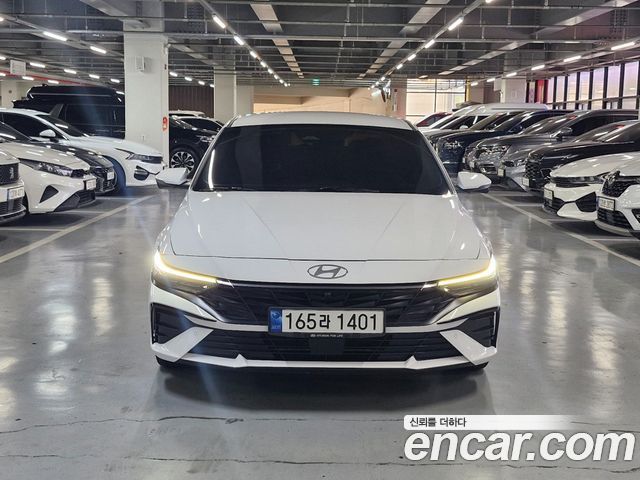 Hyundai Avante — exterior