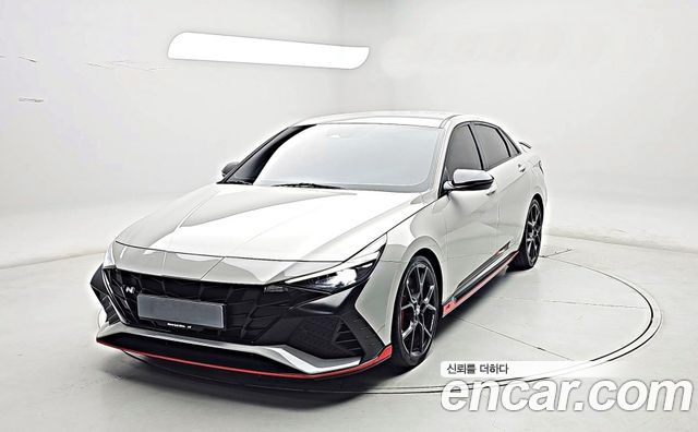 Hyundai Avante — exterior