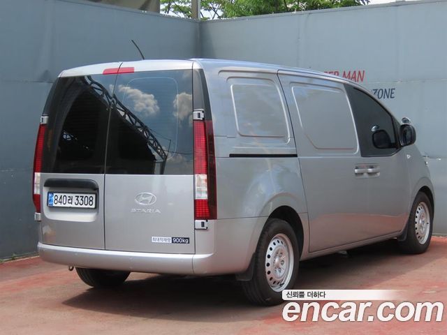 Hyundai Staria — exterior