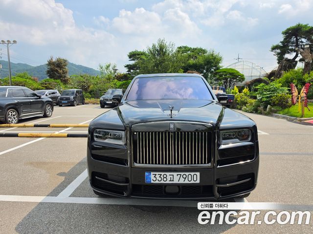 Rolls-Royce Cullinan — exterior