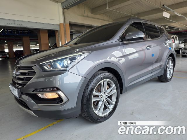 Hyundai Santa Fe — exterior