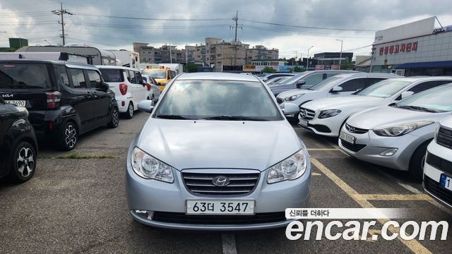Hyundai Avante — exterior