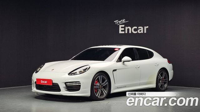 Porsche Panamera — exterior