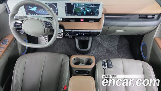 Hyundai IONIQ 5 — interior