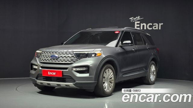 Ford Explorer — exterior
