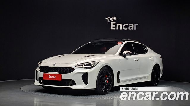 Kia Stinger — exterior