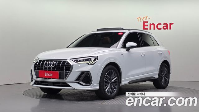 Audi Q3 — exterior