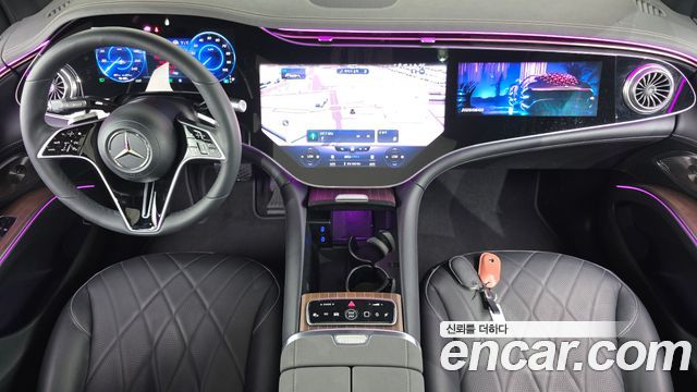 Mercedes-Benz EQS — interior