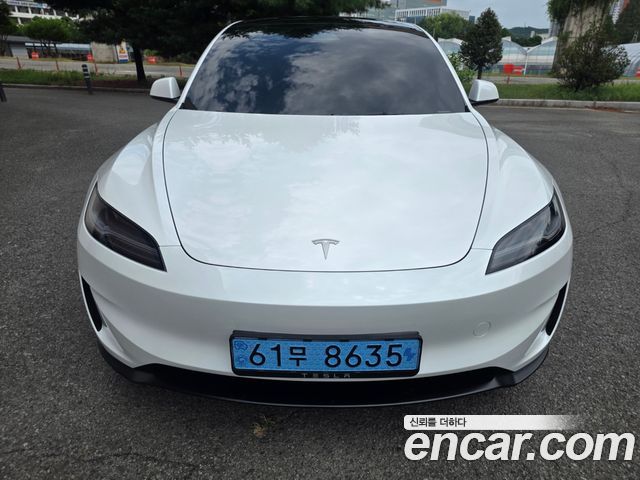Tesla Model 3 — exterior