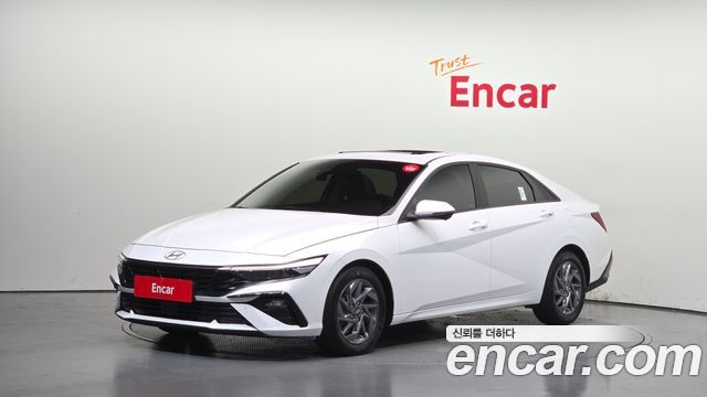 Hyundai Avante — exterior