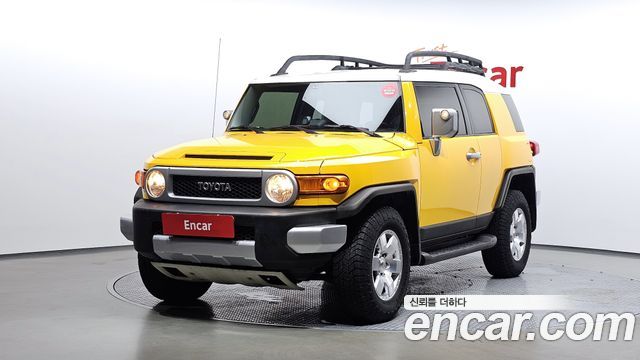 Toyota FJ Cruiser — exterior