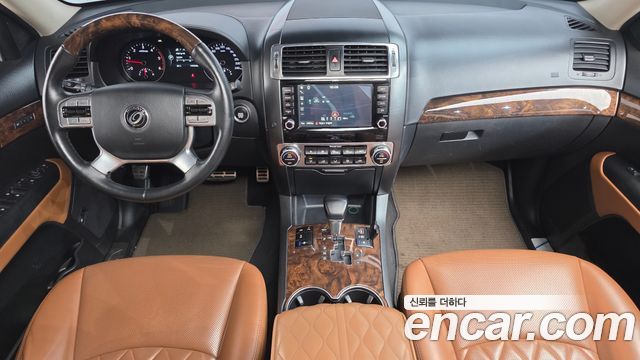Kia Mohave — interior