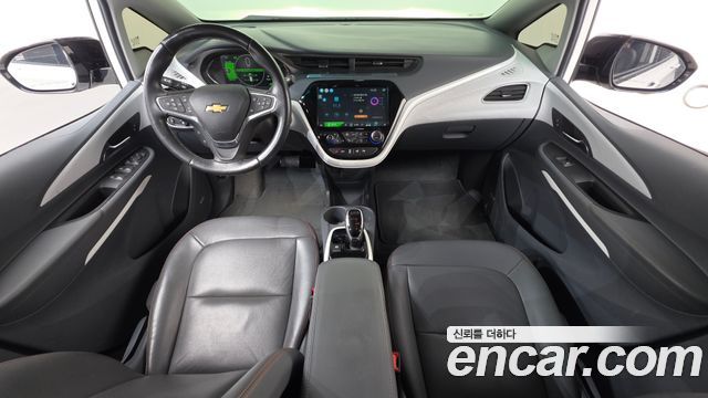 Chevrolet Korea Bolt EV — interior