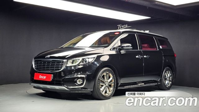 Kia Carnival — exterior