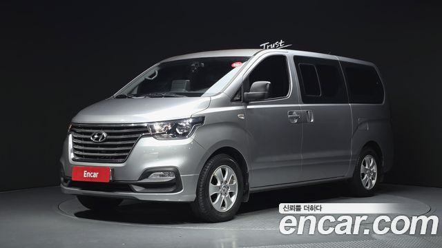 Hyundai Starex