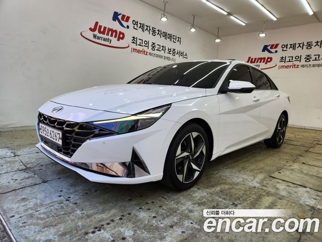 Hyundai Avante — exterior