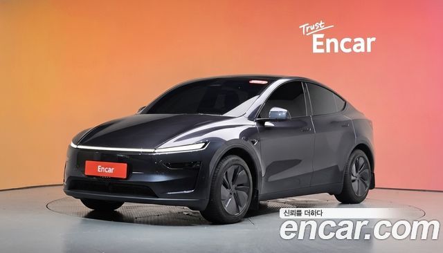 Tesla Model Y — exterior