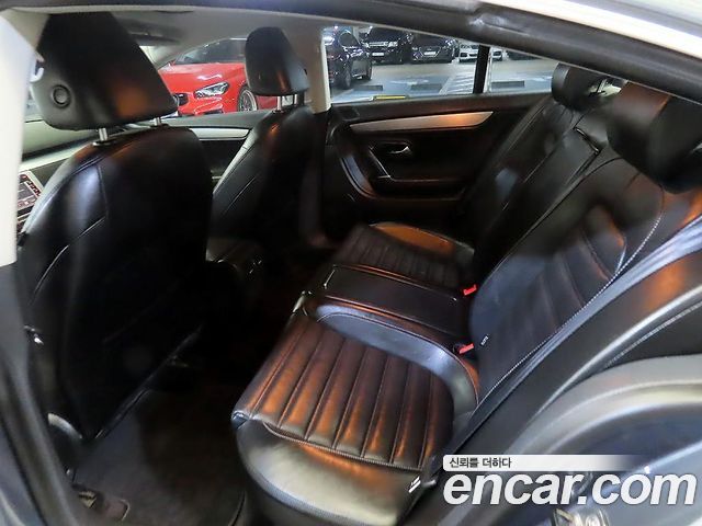Volkswagen CC — interior