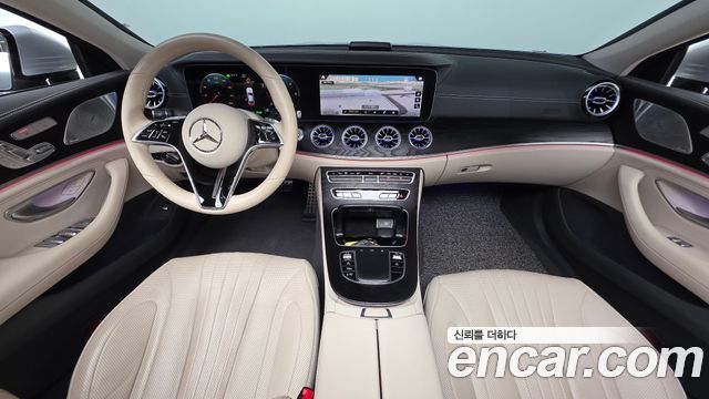 Mercedes-Benz CLS-Class — interior