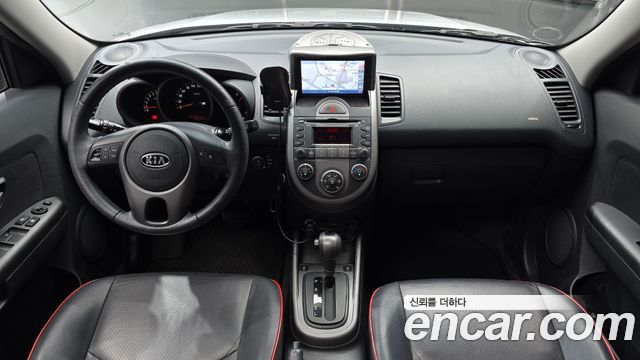 Kia Soul — interior