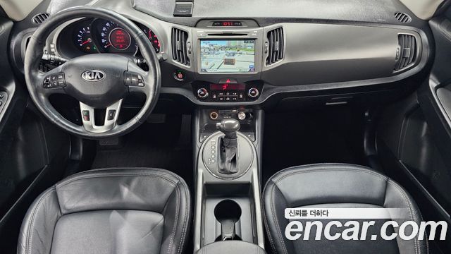 Kia Sportage — interior