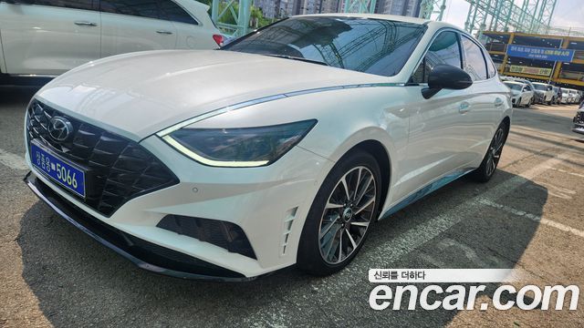 Hyundai Sonata — exterior