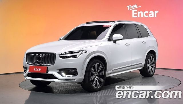 Volvo XC90 — exterior