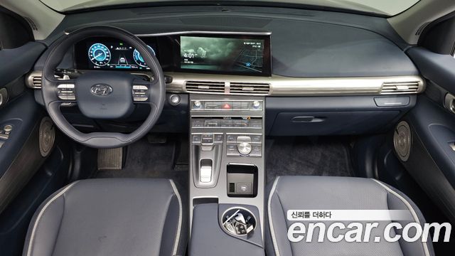 Hyundai Nexo — interior