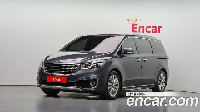 Kia Carnival — exterior