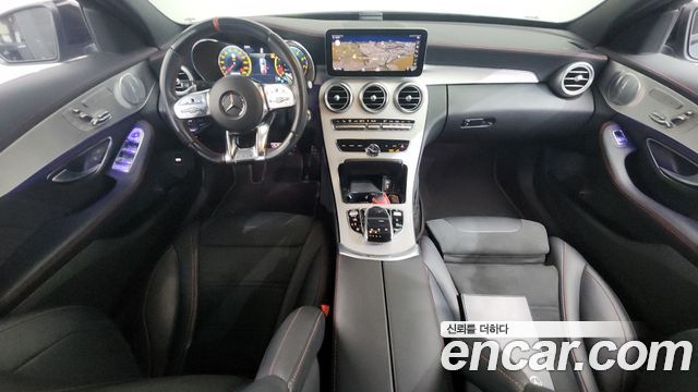 Mercedes-Benz C-Class — interior