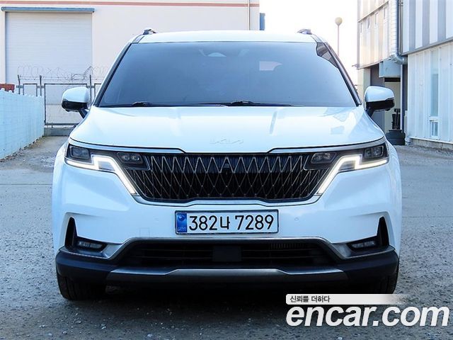 Kia Carnival — exterior