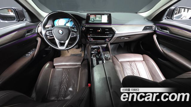 BMW 5 Series — interior