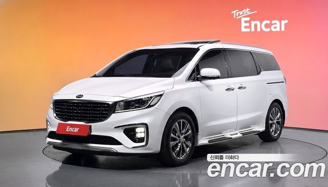 Kia Carnival — exterior