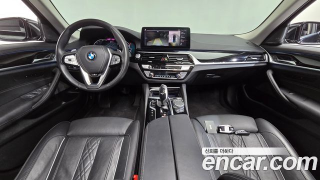 BMW 5 Series — interior