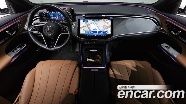 Mercedes-Benz E-Class — interior