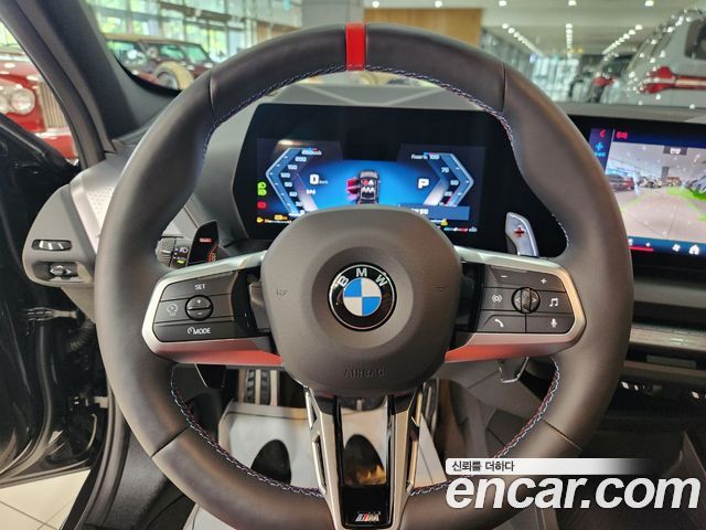 BMW 1 Series — interior