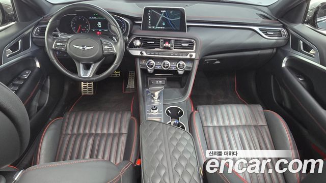 Genesis G70 — interior