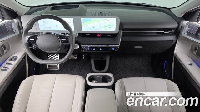 Hyundai IONIQ 5 — interior