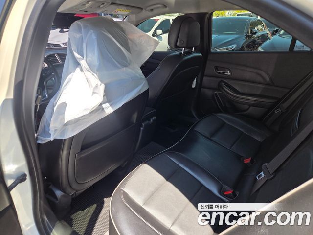 Chevrolet Korea Malibu — interior