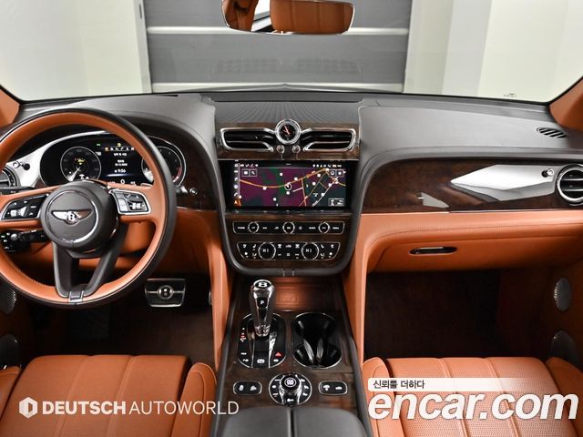 Bentley Bentayga — interior