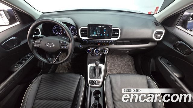 Hyundai Venue — interior